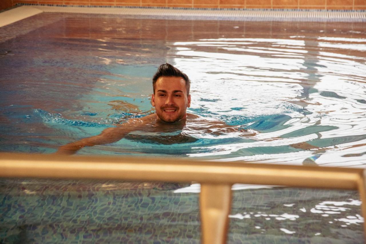 Arkanum Hotel Balatonmáriafürdő Екстериор снимка