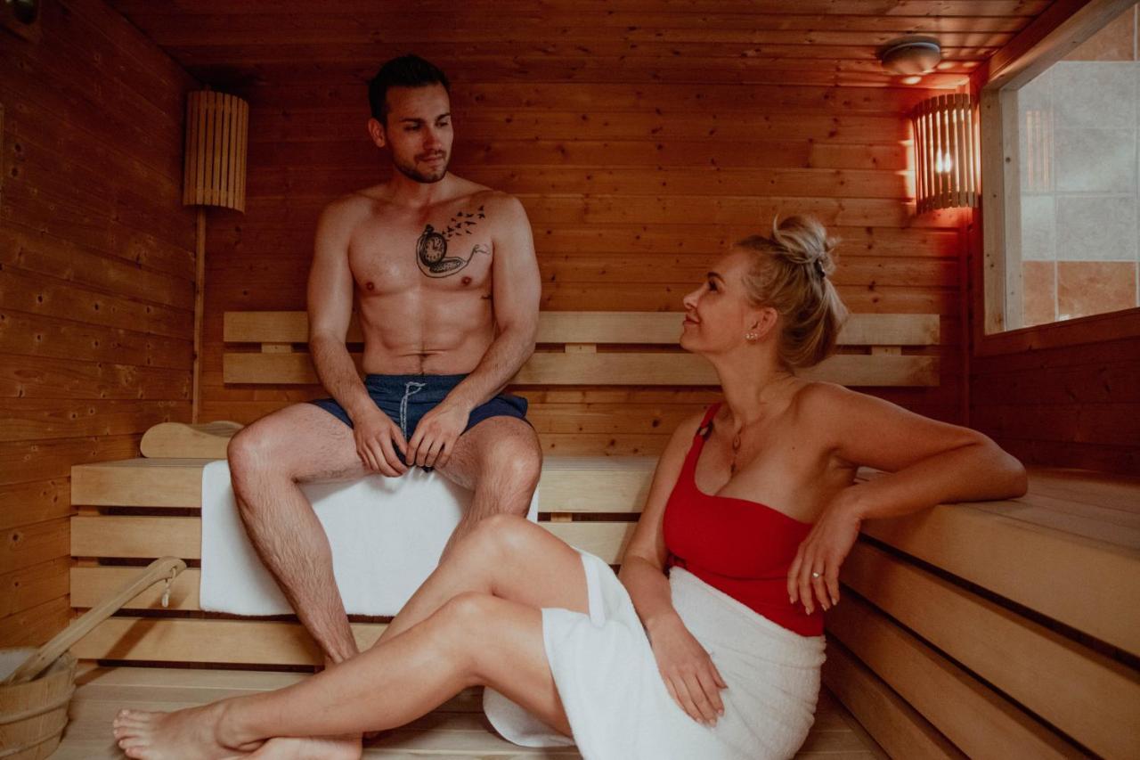 Arkanum Hotel Balatonmáriafürdő Екстериор снимка